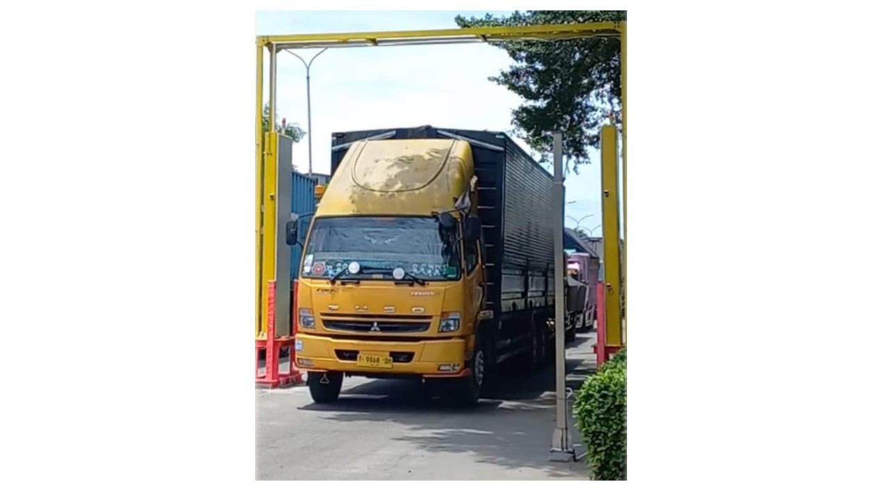 Portal Monitor Radiasi Modular Untuk Deteksi Radiasi Pada Kendaraan Peti Kemas